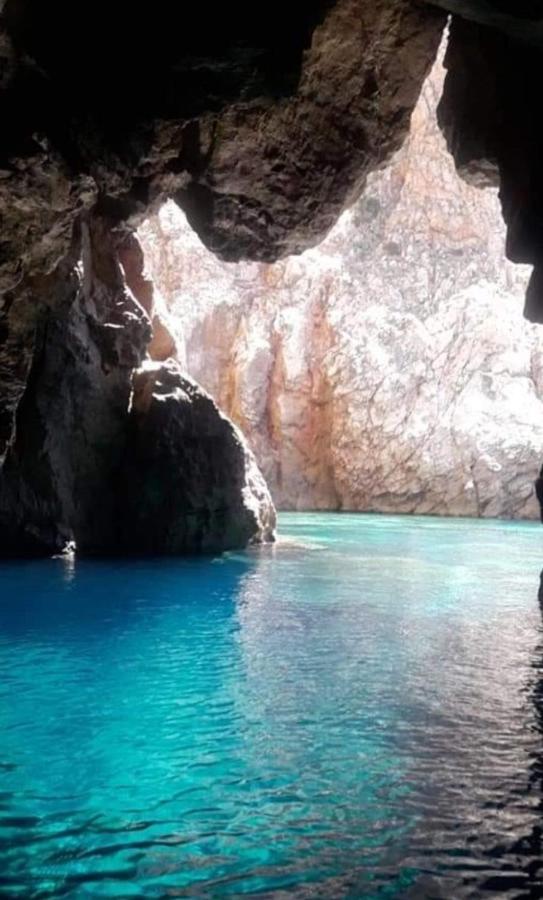Casa Vacanza Sa Dommu De Teresa Nebida 외부 사진